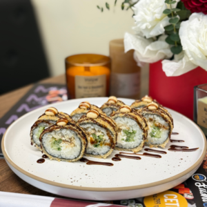 Темпура рол з вугром великий гарячий рол у хрусткому клярі Sushi UA