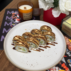 Темпура рол з мідіями великий гарячий рол у хрусткому клярі Sushi UA