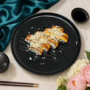 Чеддер-рол з Тунцем та Пармезаном від Sushi UA — доставка у Гостомель, Ірпінь, Бучу, Горенку та Ворзель