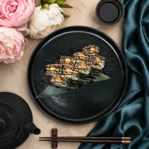 Каліфорнія з Вугрем в кунжуті від Sushi UA — доставка у Гостомель, Ірпінь, Бучу, Горенку та Ворзель